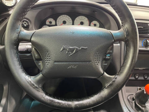 2001 Ford Mustang GT