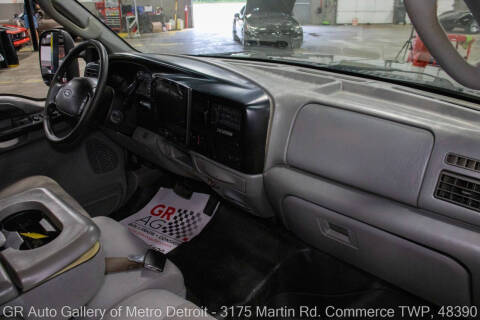 2005 Ford Excursion XLT
