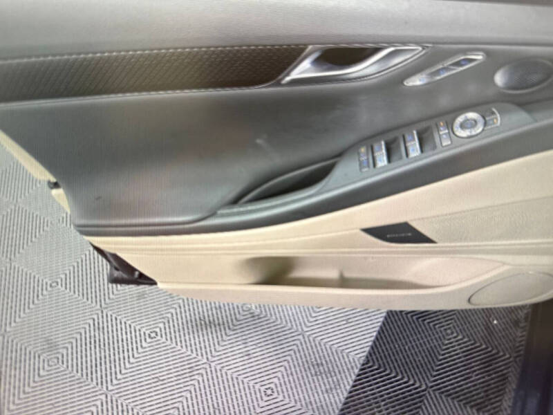 2025 Genesis G80 3.5T Sport Prestige