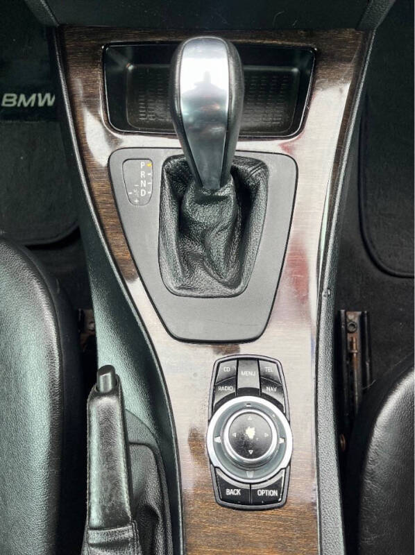 2011 BMW 3 Series 328i