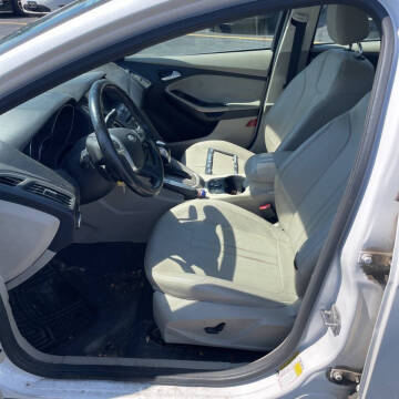 2012 Ford Focus SEL