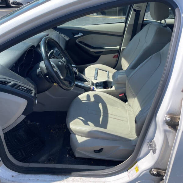 2012 Ford Focus SEL