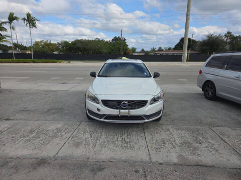 2015 Volvo V60 Cross Country T5 Platinum