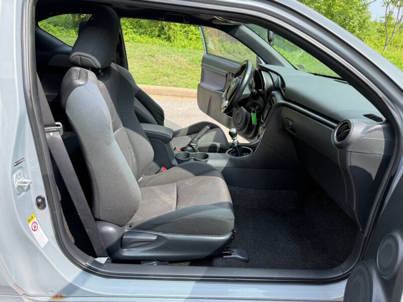2011 Scion tC