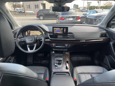 2019 Audi Q5 quattro Premium Plus 45 TFSI