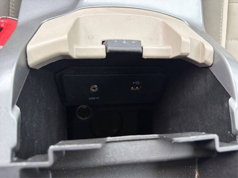 2015 Ford C-MAX Hybrid SE