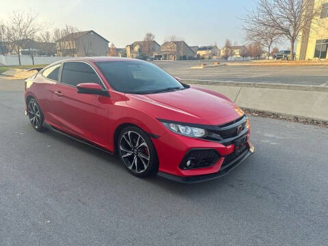 2017 Honda Civic for sale at The Car-Mart in Bountiful UT