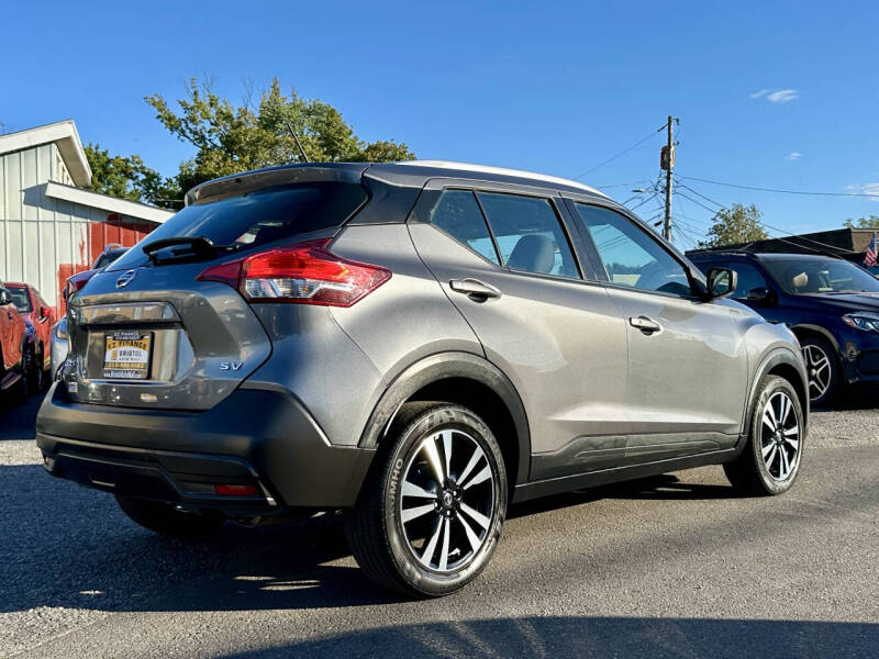 2019 Nissan Kicks SV