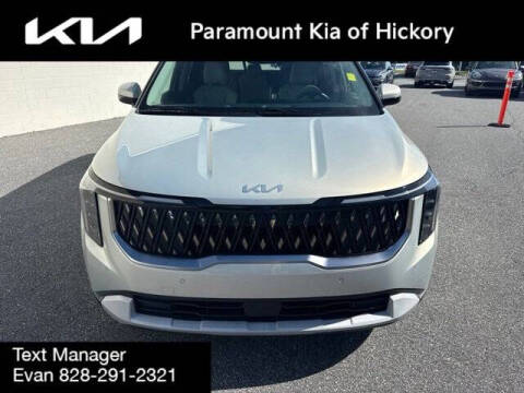 2025 Kia Carnival EX