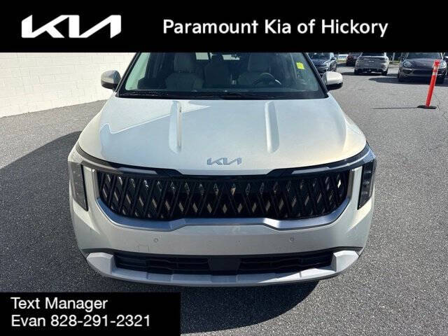 2025 Kia Carnival EX
