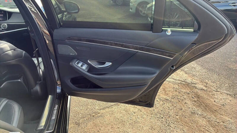 2015 Mercedes-Benz S-Class S 550