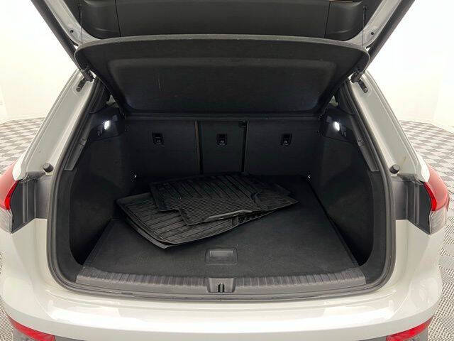 2023 Audi Q4 e-tron quattro Premium Plus 50