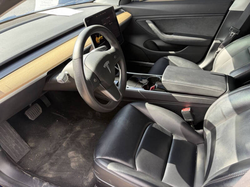2019 Tesla Model 3 Standard Range Plus