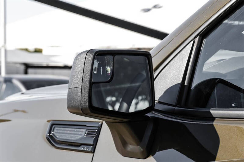 2023 GMC Sierra 1500 Elevation Standard