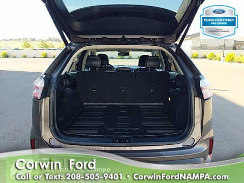 2019 Ford Edge Titanium