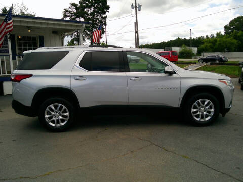2018 Chevrolet Traverse LT Cloth