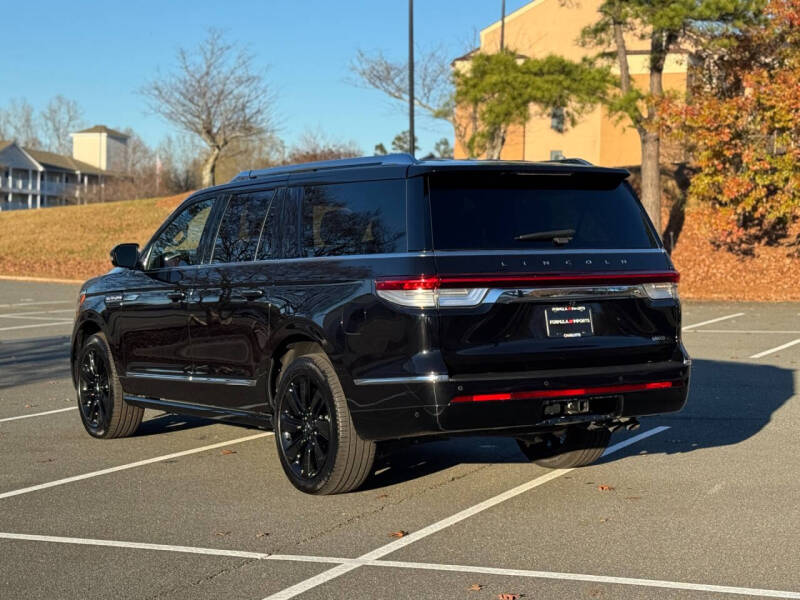 2022 Lincoln Navigator L Reserve
