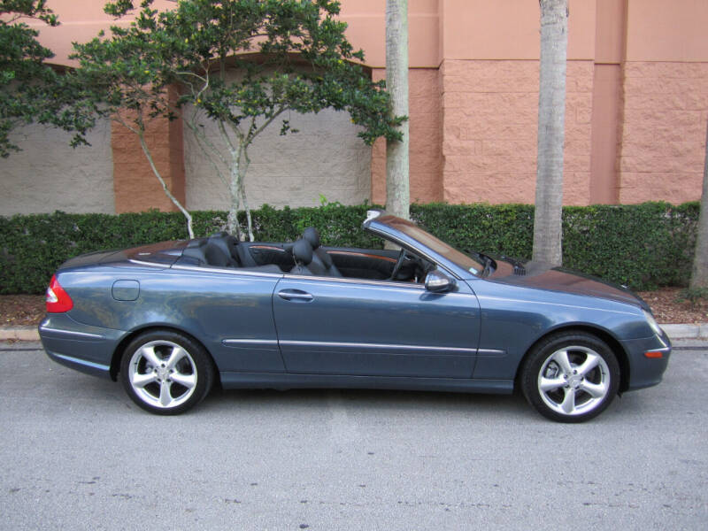 2005 Mercedes-Benz CLK for sale at City Imports LLC in West Palm Beach FL