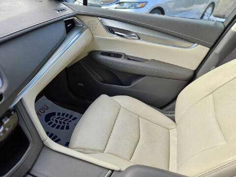 2018 Cadillac XT5 Luxury