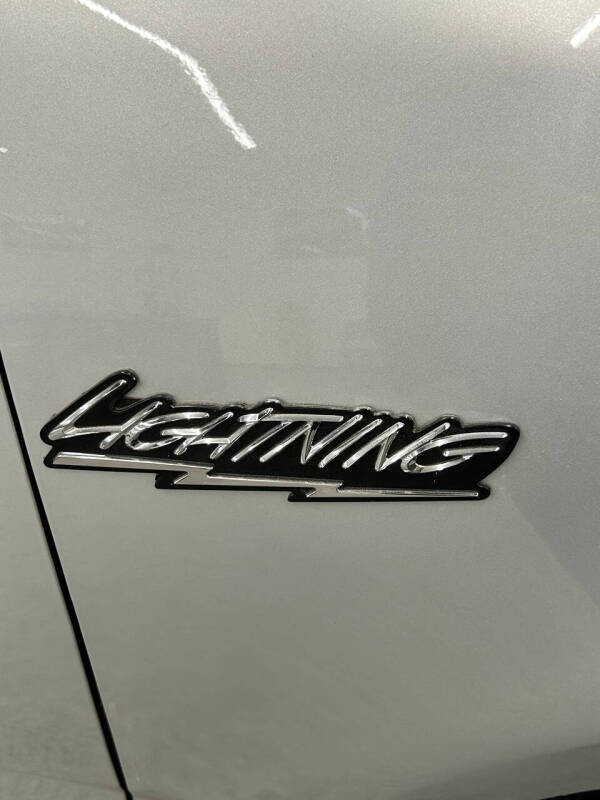 2000 Ford F-150 SVT Lightning