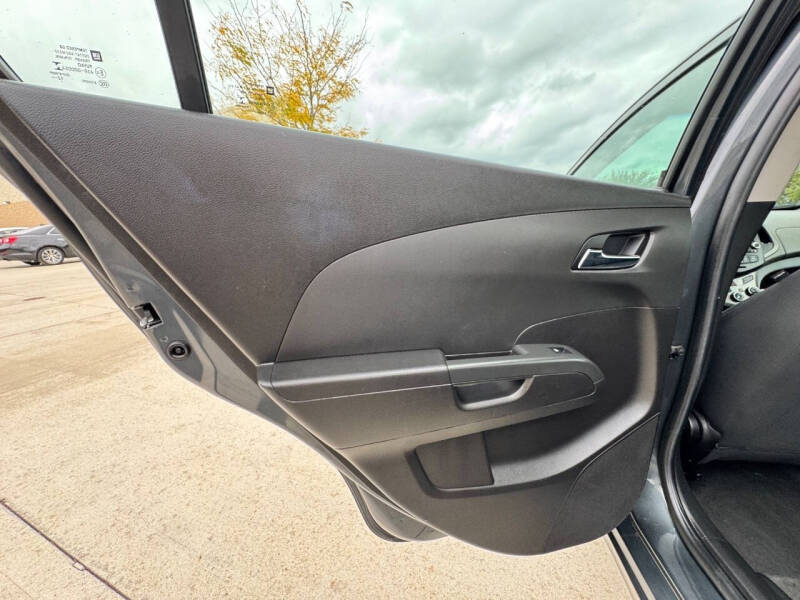 2013 Chevrolet Sonic LT Auto