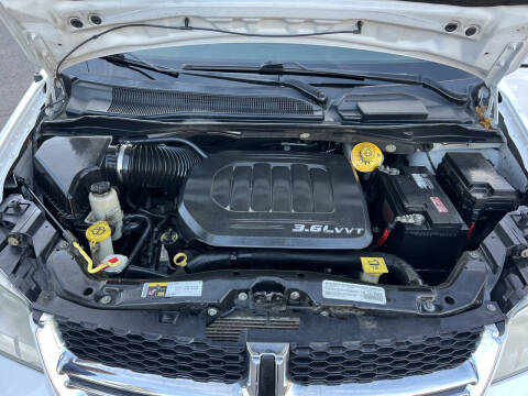 2014 Dodge Grand Caravan SXT