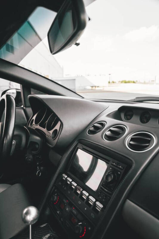 2004 Lamborghini Gallardo