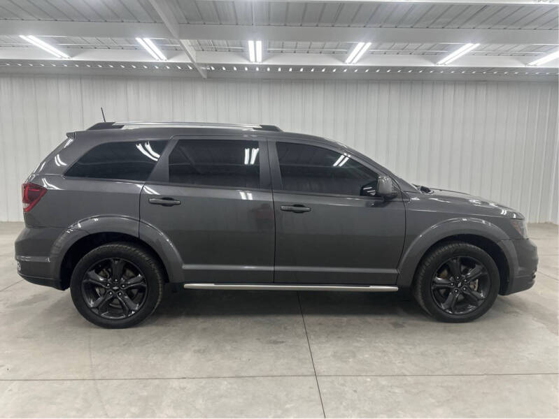 2020 Dodge Journey Crossroad
