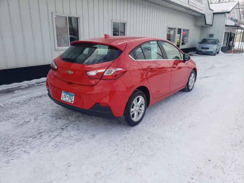 2018 Chevrolet Cruze LT Auto