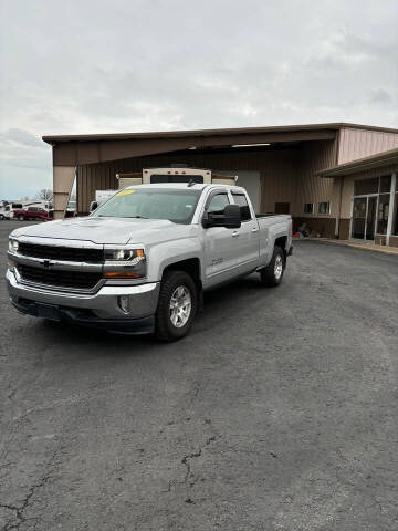 2017 Chevrolet Silverado 1500 for sale at American Boat & Rv in Sandusky OH