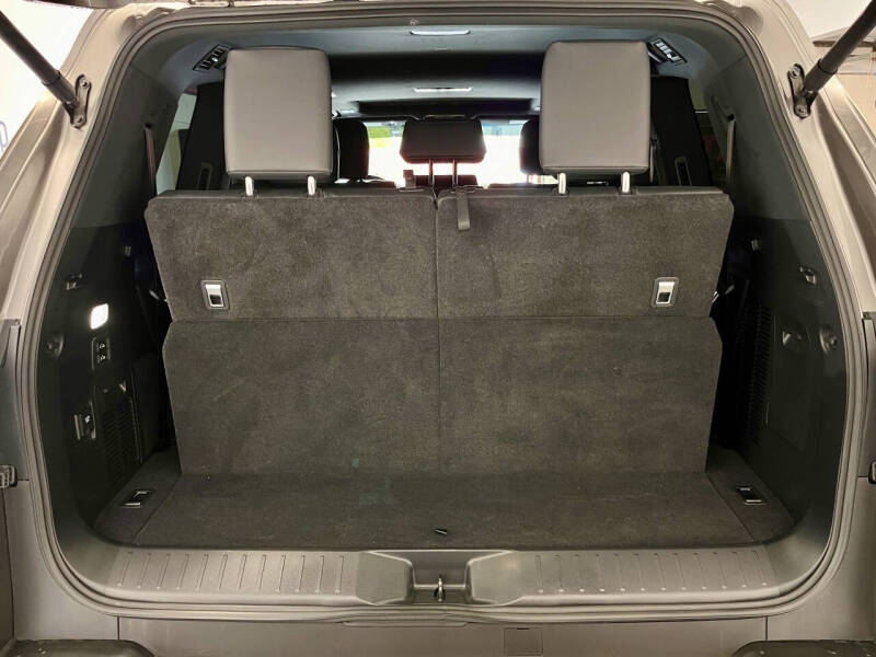 2024 Lexus LX 600 F SPORT Handling