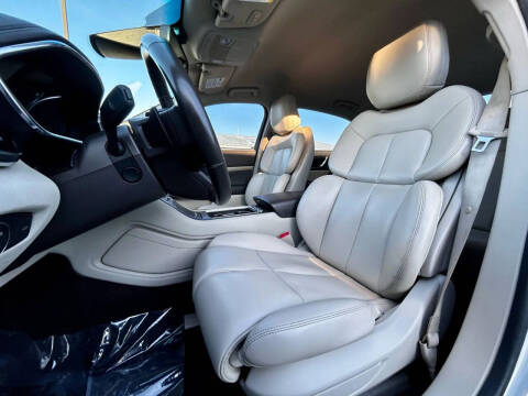 2020 Lincoln Continental Standard