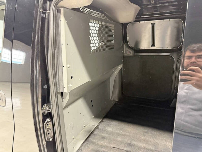 2019 Nissan NV200 SV