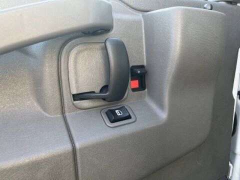 2023 Chevrolet Express 2500