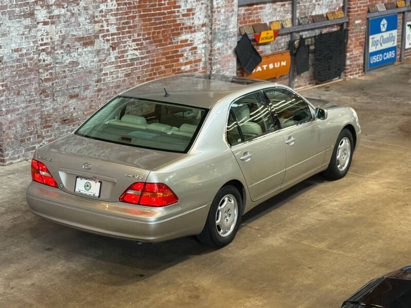 2002 Lexus LS 430