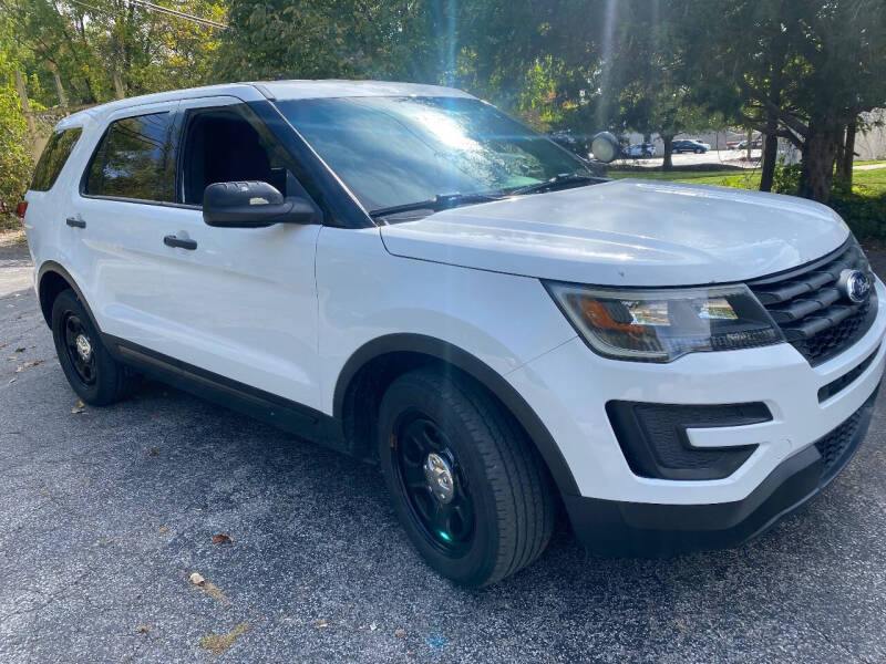 2016 Ford Explorer's photo