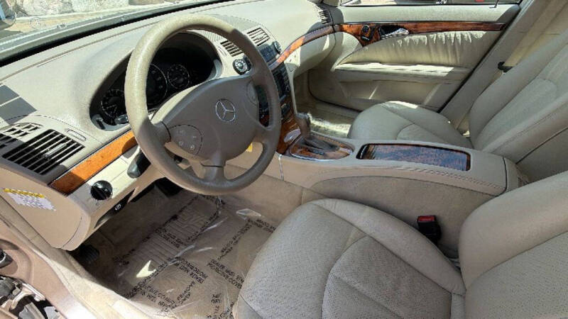 2005 Mercedes-Benz E-Class E 320