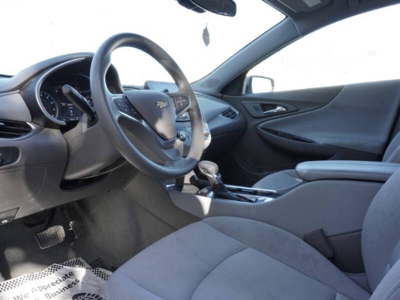 2025 Chevrolet Malibu LT