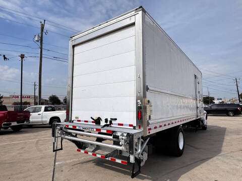 2019 International DuraStar 4300