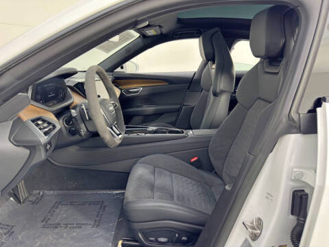 2022 Audi e-tron GT quattro Premium Plus