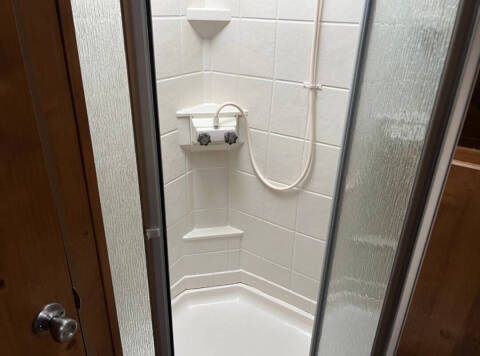 2018 Gulf Stream Coach, Inc 19RBS