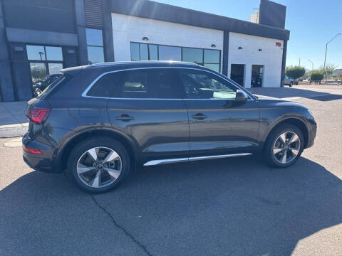 2023 Audi Q5 quattro Prestige 40 TFSI