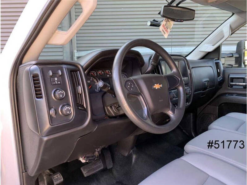 2022 Chevrolet Silverado 5500HD