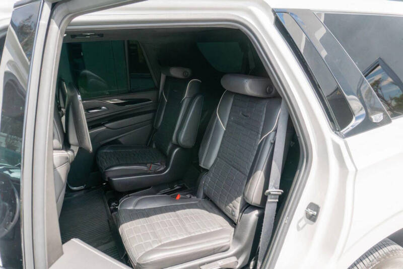2024 Cadillac Escalade-V