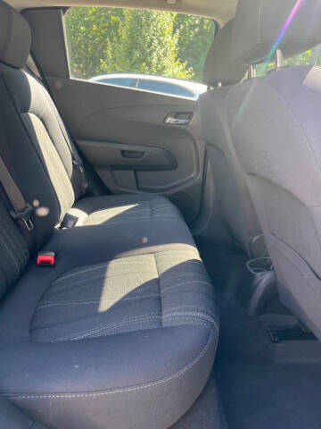 2014 Chevrolet Sonic LT Auto