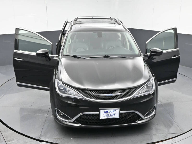 2018 Chrysler Pacifica Touring L Plus