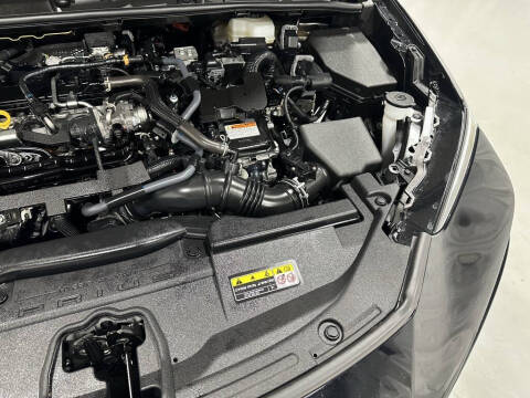 2025 Toyota Prius XLE