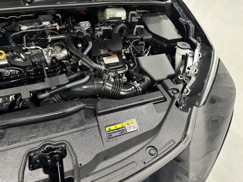 2025 Toyota Prius XLE