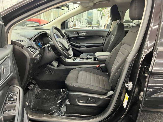 2020 Ford Edge SE