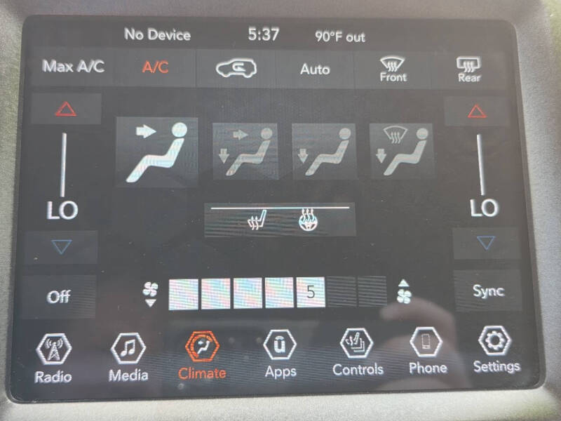 2020 Jeep Cherokee Trailhawk